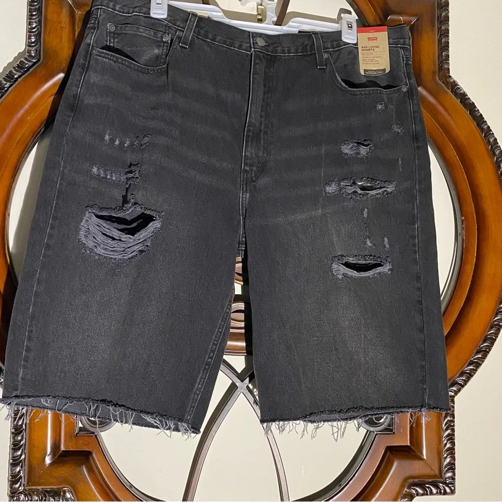 Levi's 469 Loose Fit Distressed Shorts